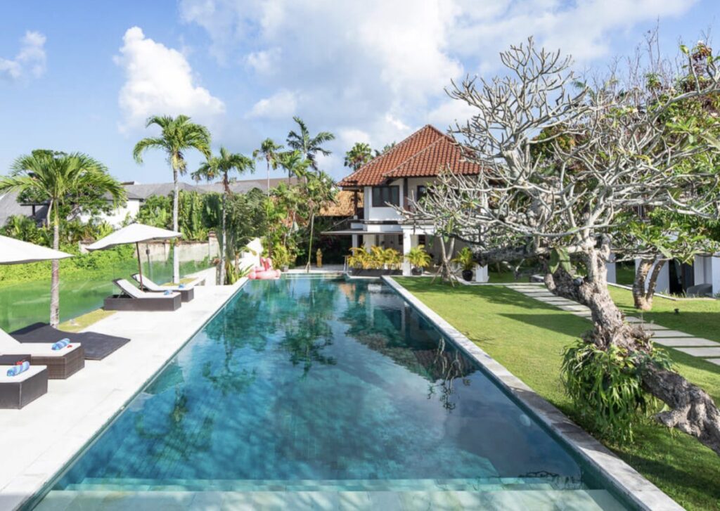 Best villas in pererenan canggu bali.