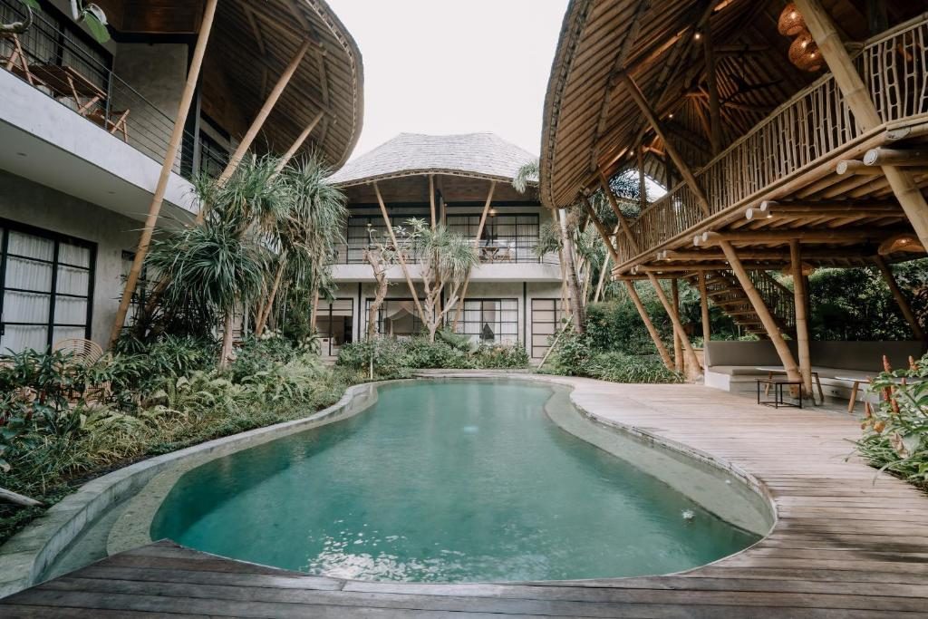 Best villas in pererenan canggu bali.